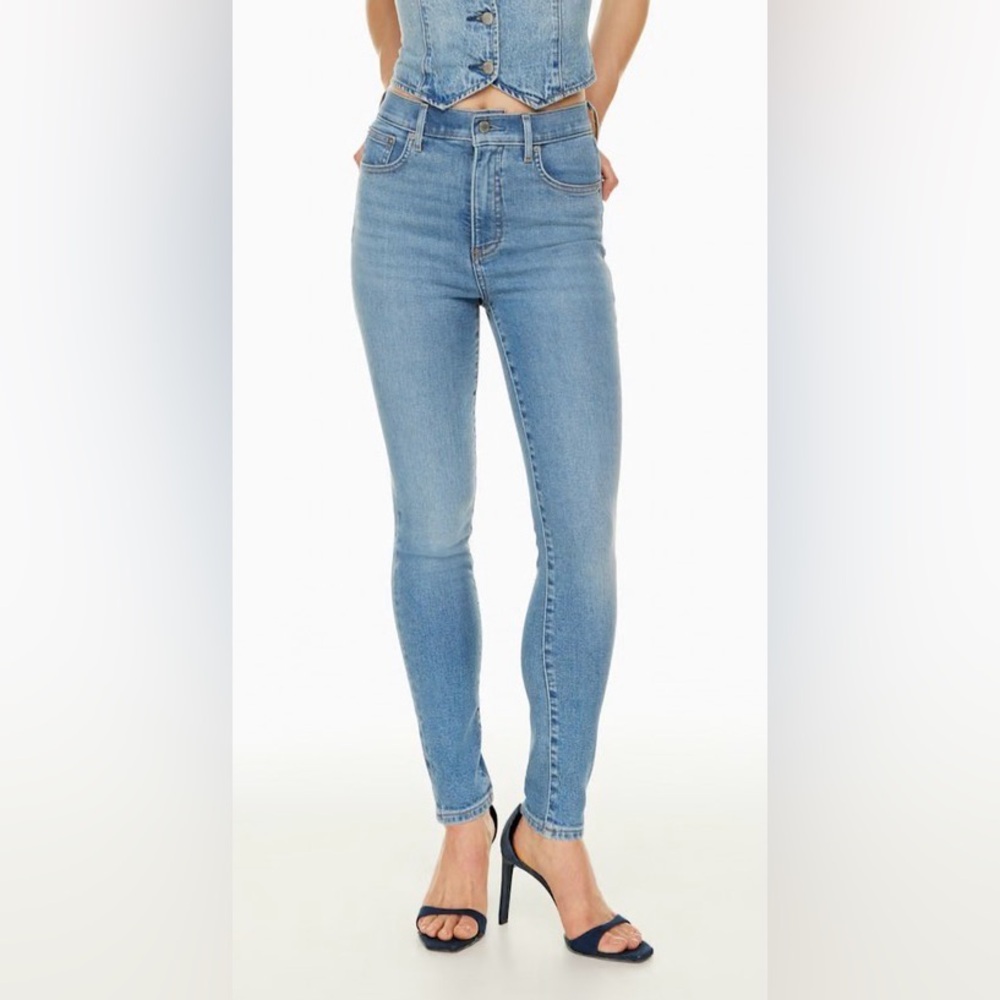 Aritzia Denim Forum Women’s The Lola High Rise Skinny Jeans Size 26